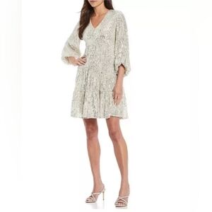 Eliza J silver sequin J V-Neck 3/4 Balloon Sleeve Sequin Tiered Dress Size 6